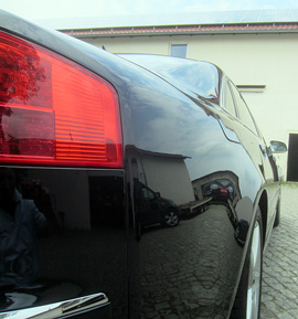 Audi A8 Schaden hinten rechts